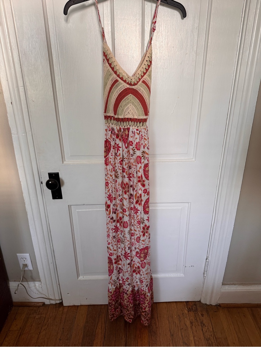 Source Unknown Cream and Red Boho Crochet-Top Floral Maxi Dress